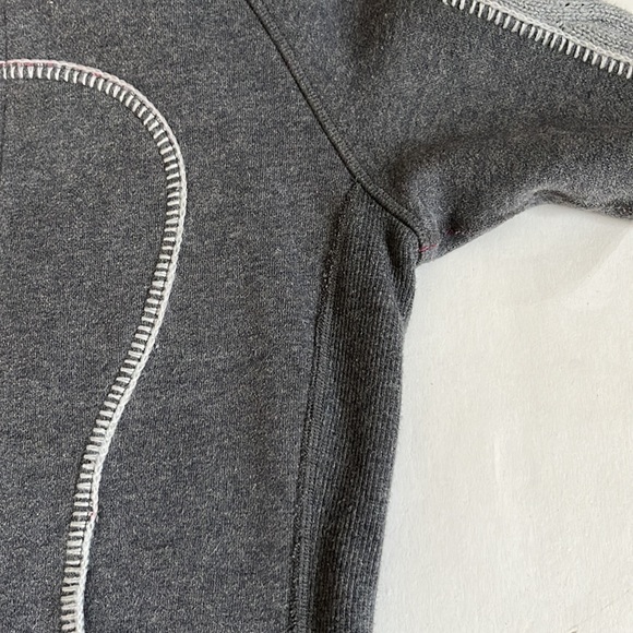 Lululemon Limited Edition Cable Knit Scuba Hoodie - Picture 11 of 15